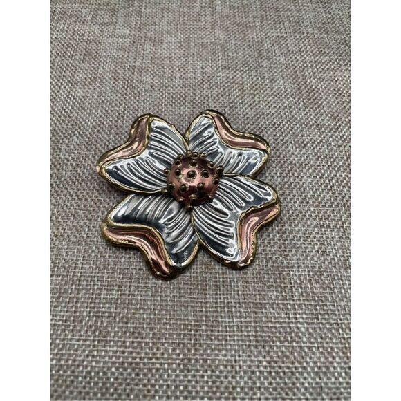 Vintage Dogwood Flower Broach Has Bail and Pin Gold Tone, Silver and Copper Retr - Picture 8 of 8